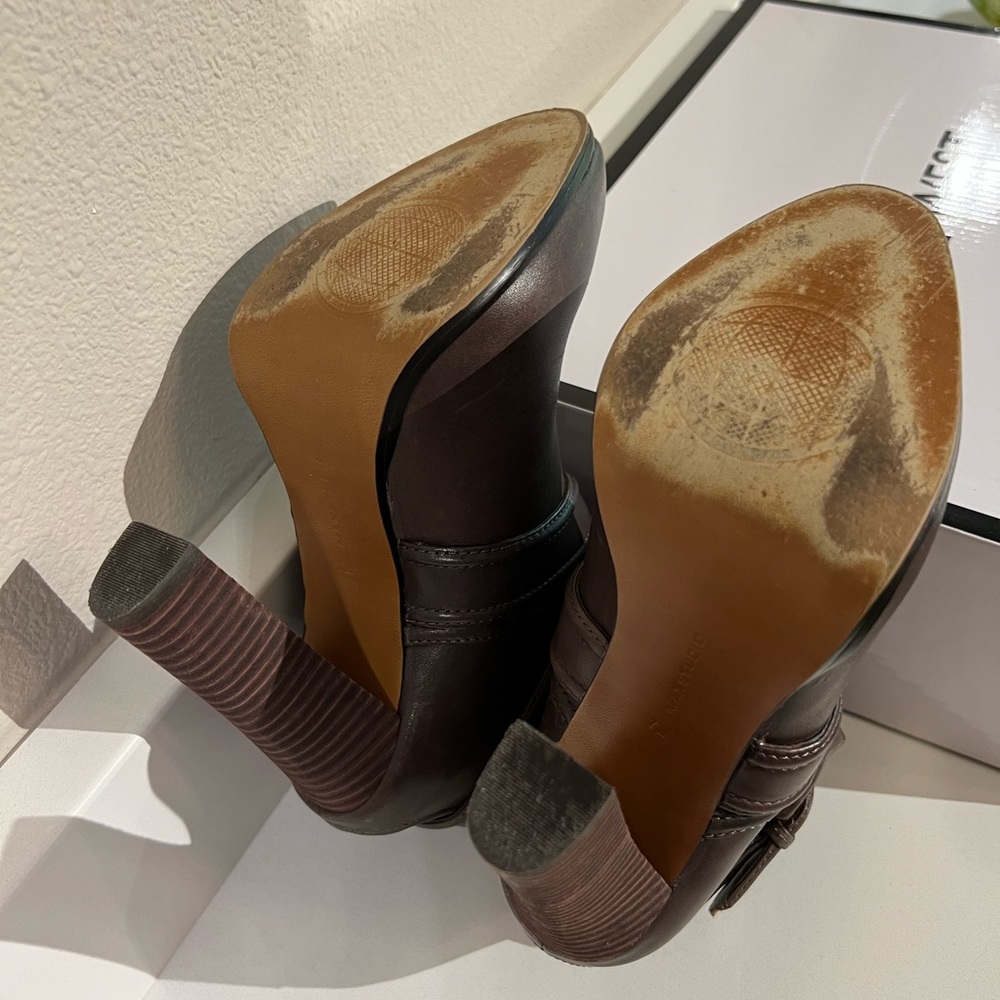 Max Studio Chocolate Boot - Picture 5 of 5